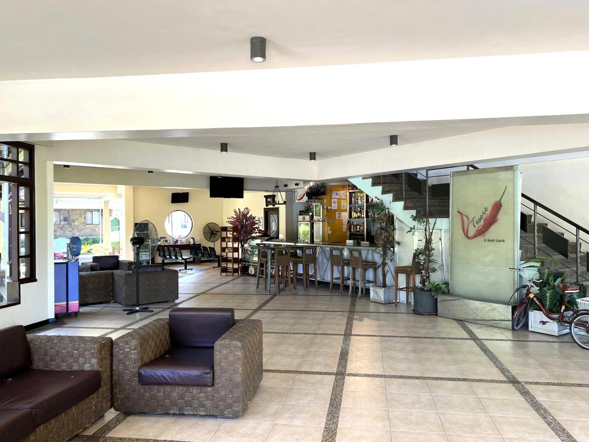 Stunning 2Br Apt, 65 Sq M Netflix At Rosewood Pointe Residences Near Bgc Manila Eksteriør bilde